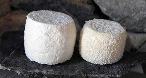 Fromage traditionnel de vache et de chèvre : St Rigaud